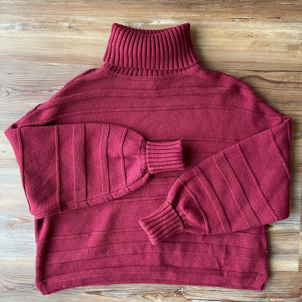 House of Harlow x Revolve red cropped seater sz xs